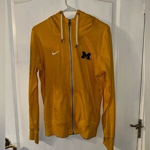 UNIVERSITY OF MICHIGAN SWEATER